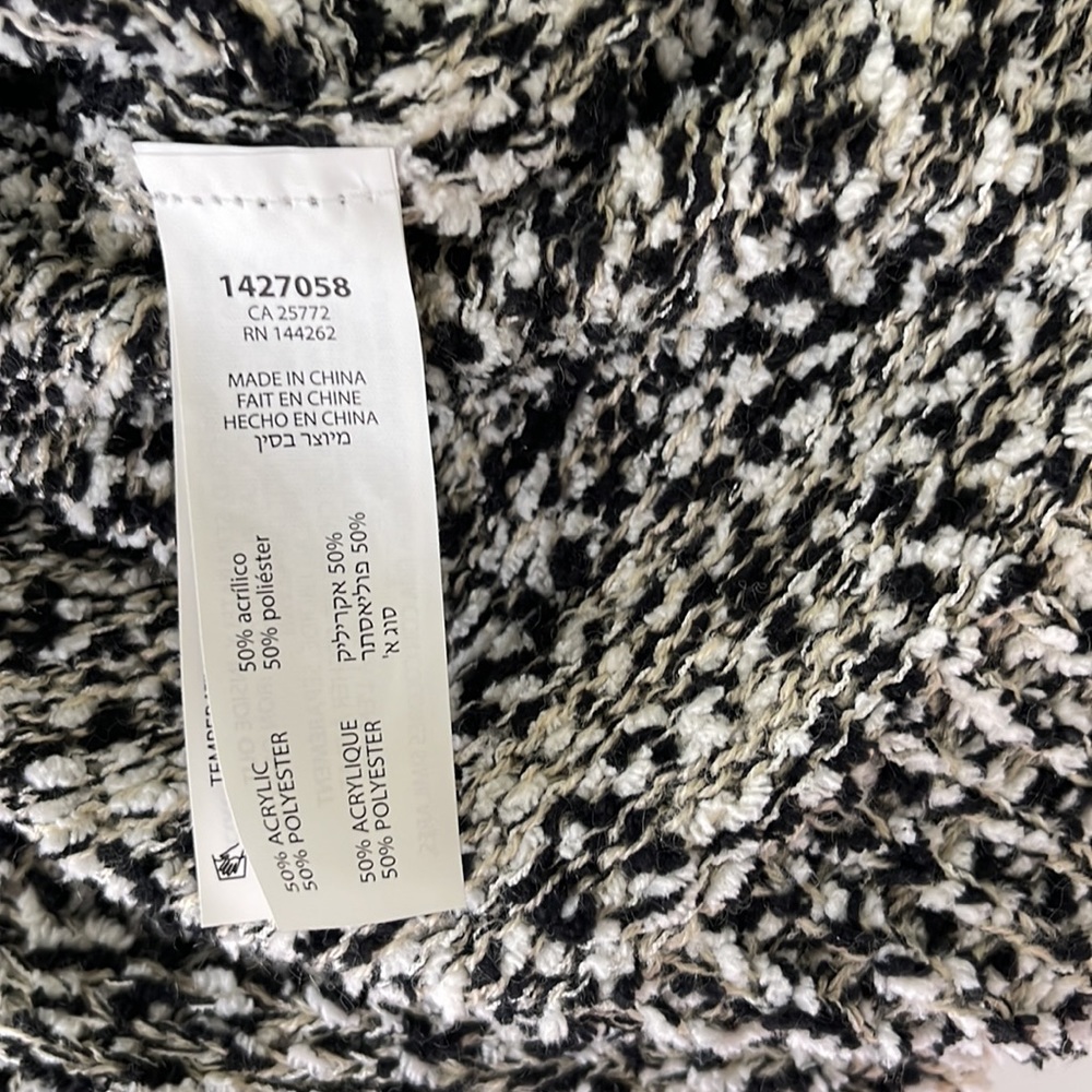 Dex Sweater - Picture 6 of 7